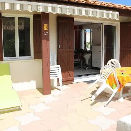 شقة 16, Port Venus Au Village Naturiste