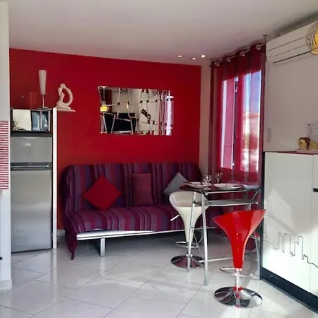 شقة 16, Port Venus Au Village Naturiste آجد